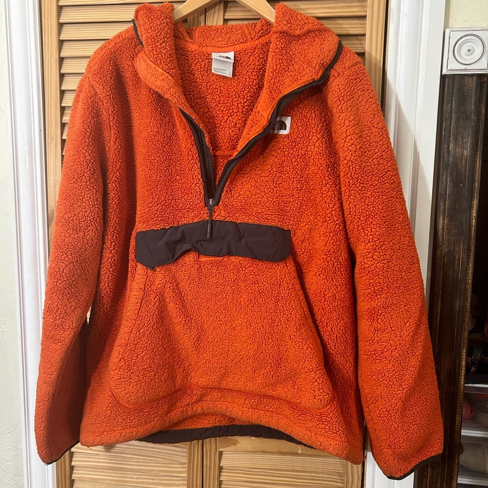 Northface Pullover - image 1